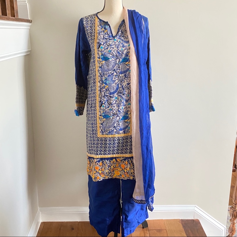 NEW Pakistani Khaadi 3 pc Suit